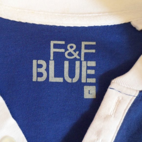 NWOT-Blue T-shirt with Button Detail - Picture 6 of 8